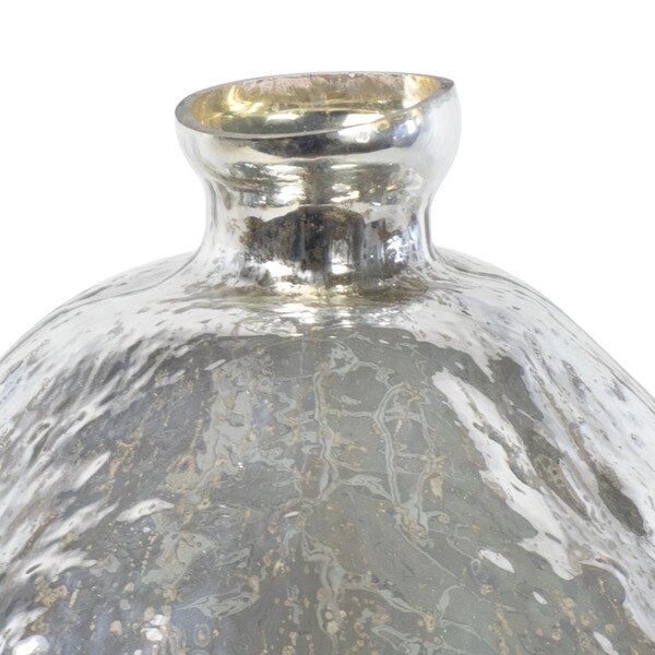 Virgo Glass Vase Macro 2